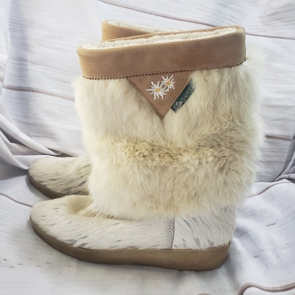 Vintage Garden Sport Italy Fur Leather Boots Size 37 White Tan Daisy Embroidered - Picture 6 of 11